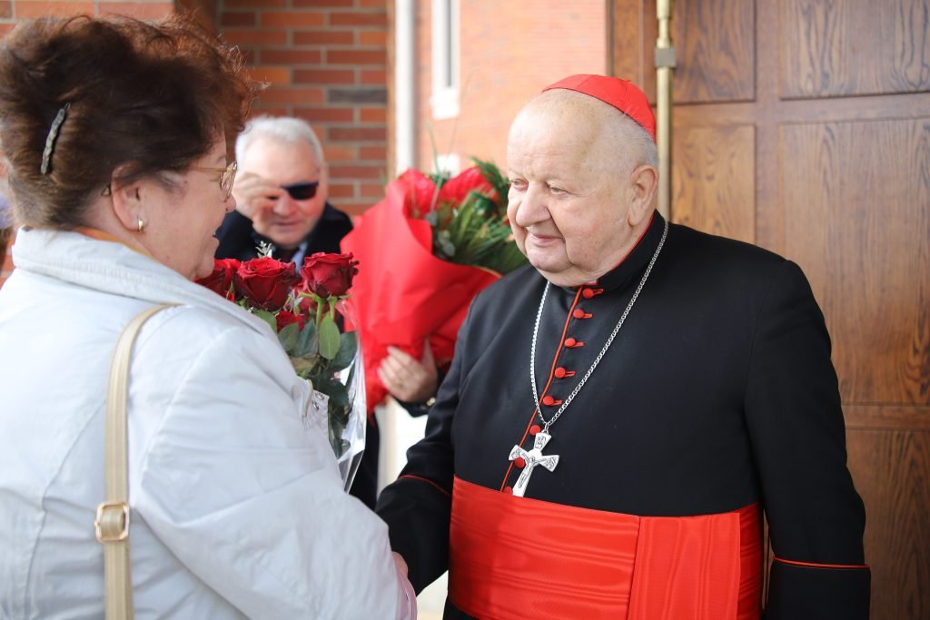 Kraków W Sanktuarium św Jana Pawła II wierni dziękowali za 25 lat