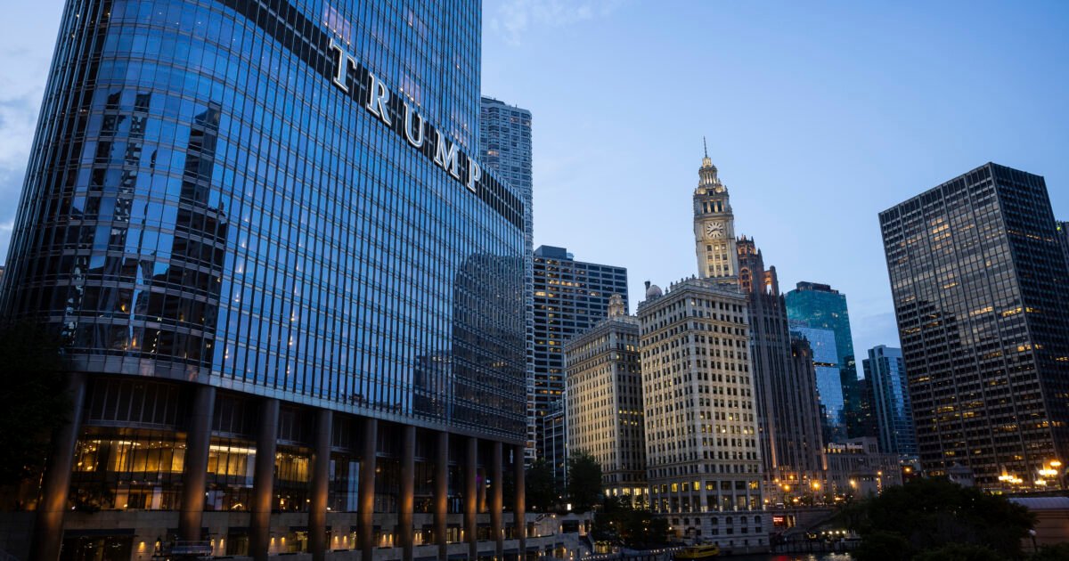 Chicago W pobliżu Trump Tower wzmocniono policyjne patrole POLSKI FM